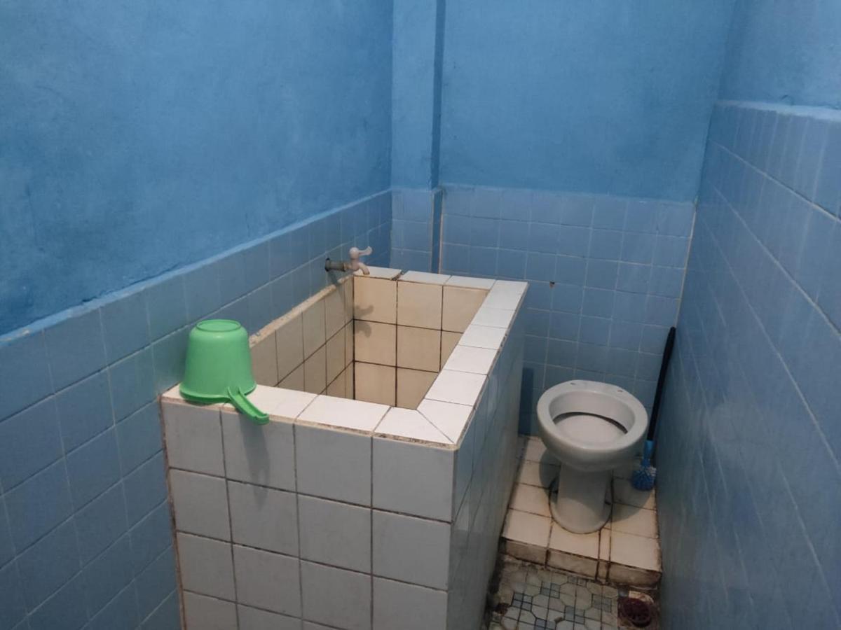 Oyo 90041 Hotel Sinar Lumayan Syariah Balikpapan  Eksteriør bilde